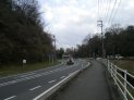 県道沿いをひたすら歩いていった(^^;